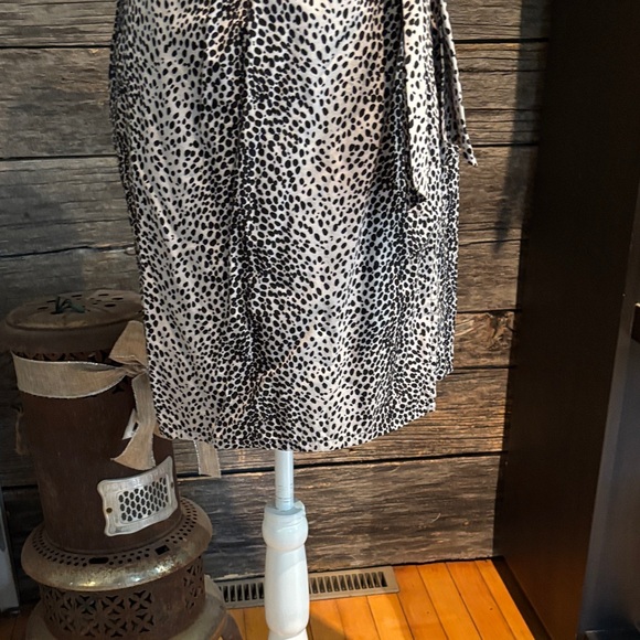 Express Black and White Patterned Wrap Mini Dress - Picture 5 of 11